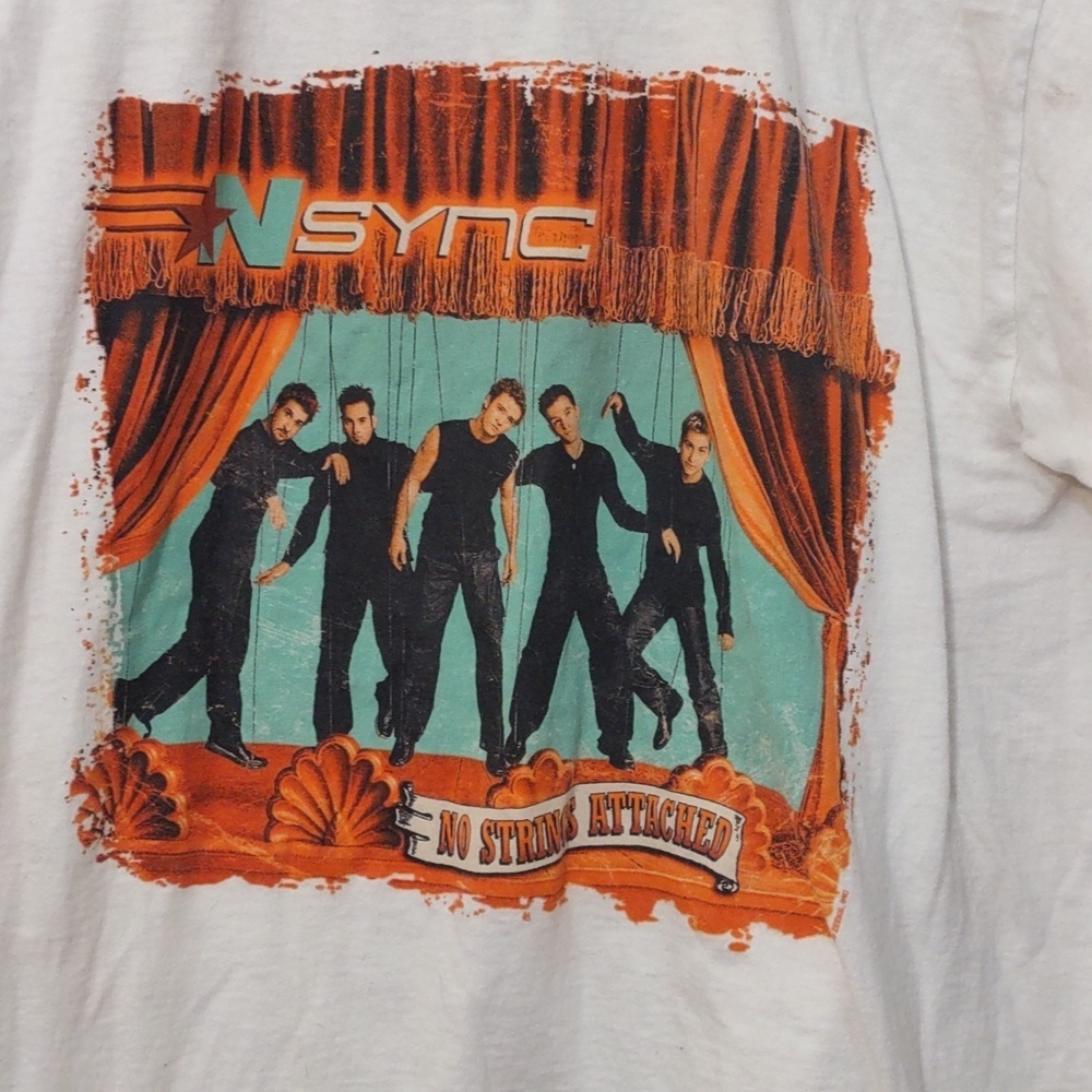 VINTAGE SLIGHTLY USED NSYNC NO STRINGS ATTACHED CONCERT TSHIRT 2000 SIZE S - Picture 3 of 9